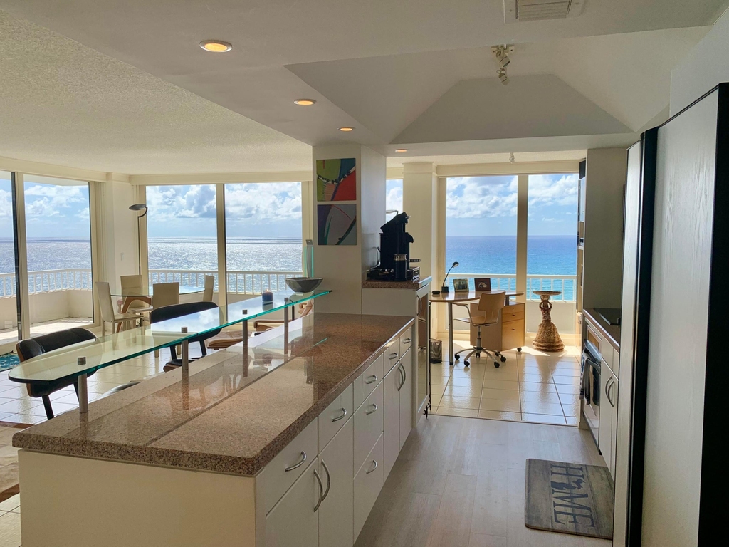 5540 N Ocean Drive - Photo 10