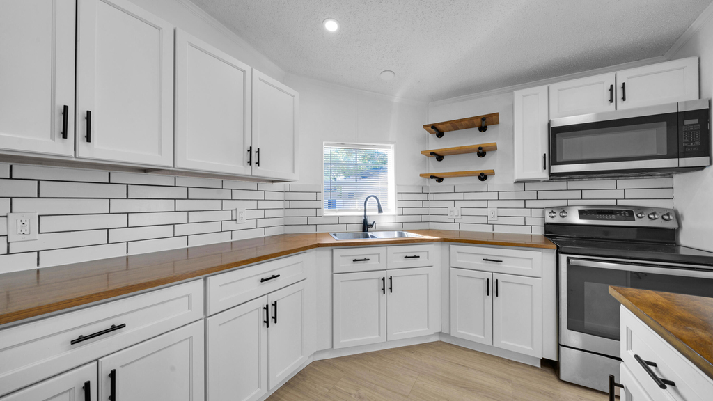 4905 Ne 2nd Way - Photo 3
