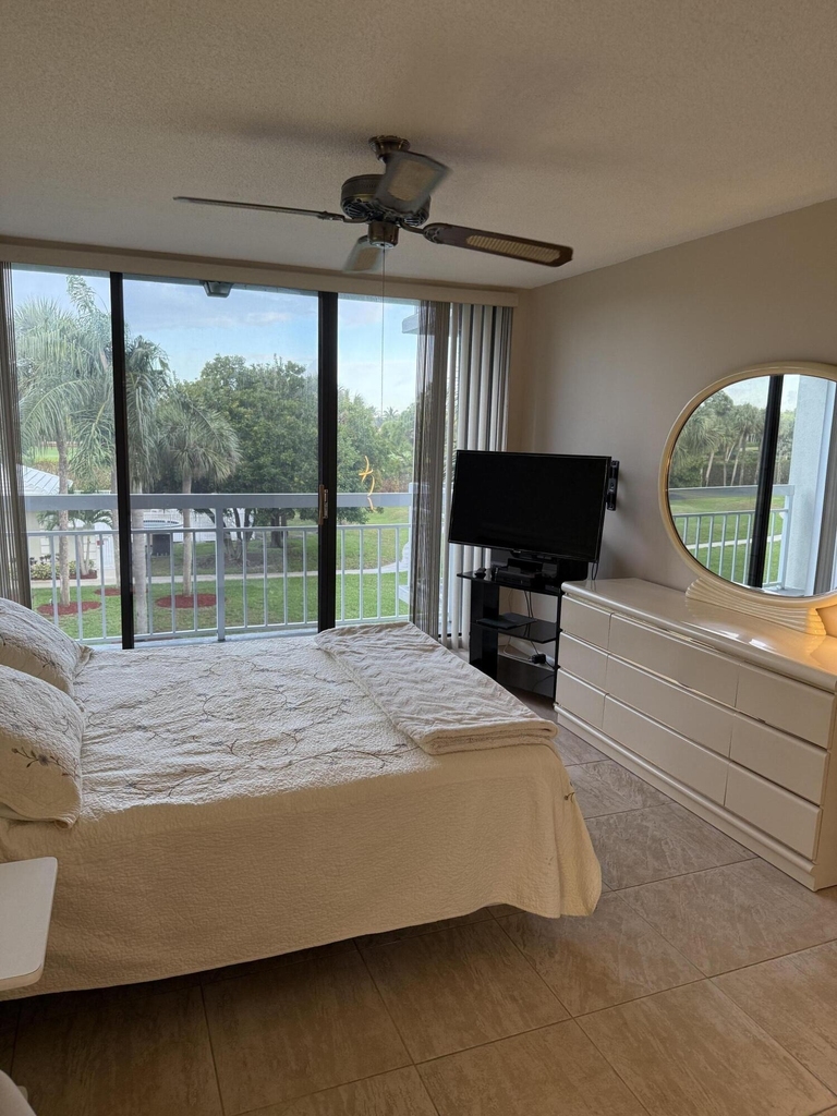 2761 Village Boulevard - Photo 16