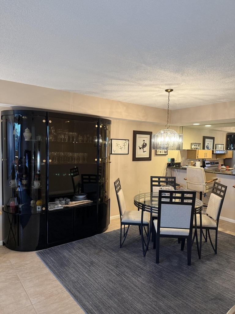 2761 Village Boulevard - Photo 8
