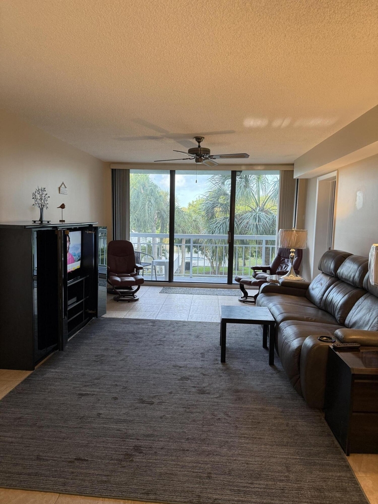 2761 Village Boulevard - Photo 6