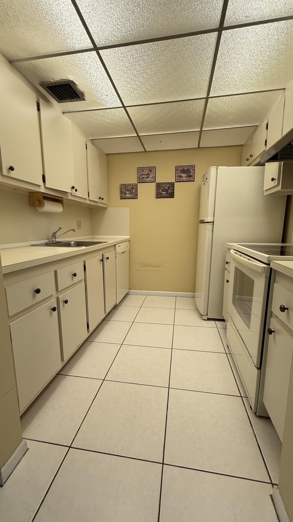 400 Sw 134th Way - Photo 2
