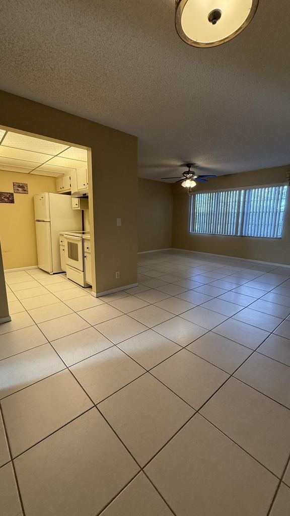 400 Sw 134th Way - Photo 9