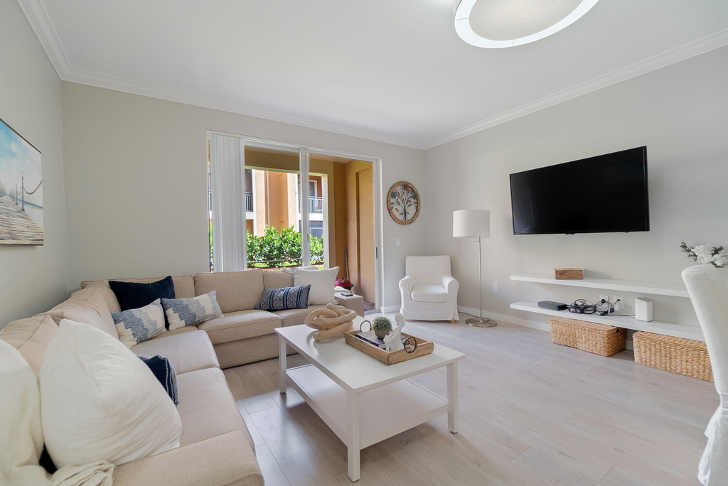 11789 Saint Andrews Place - Photo 10