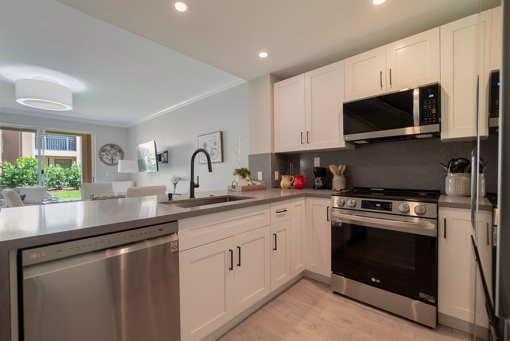 11789 Saint Andrews Place - Photo 6