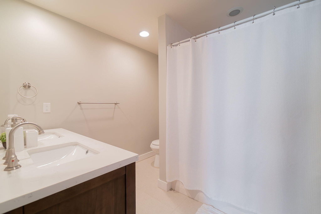 11789 Saint Andrews Place - Photo 17