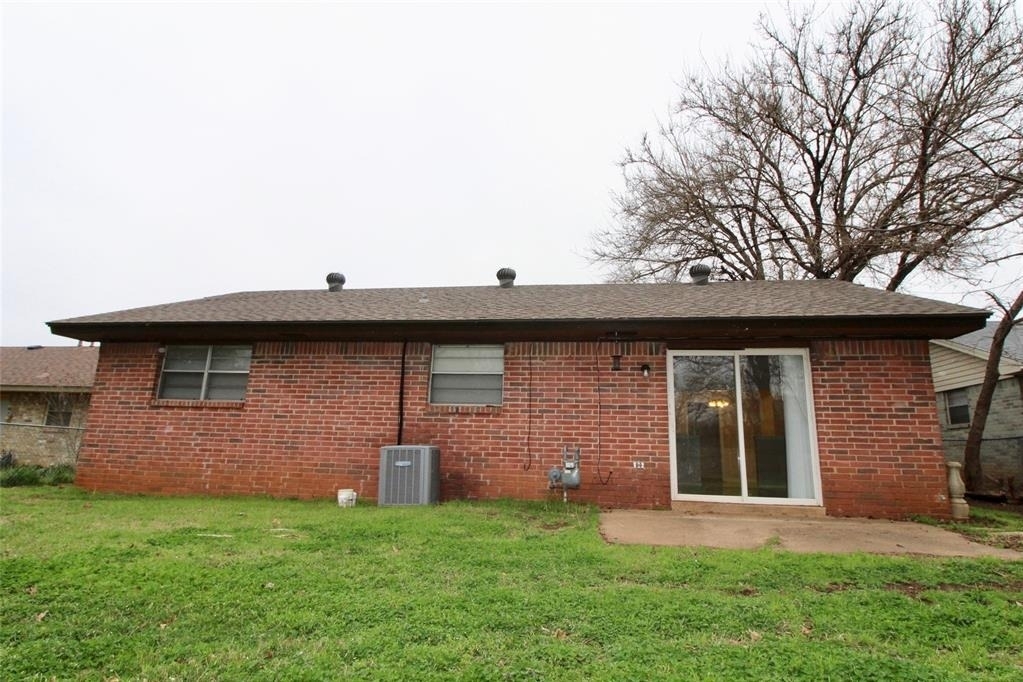 2124 Allenhurst Street - Photo 12