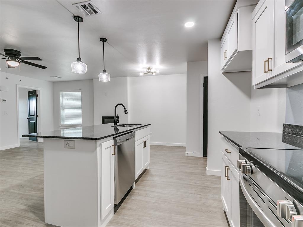 13015 Nw 3rd Court - Photo 20