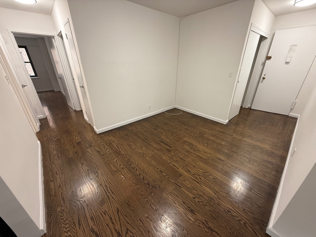 405 East 56th Street - Photo 3