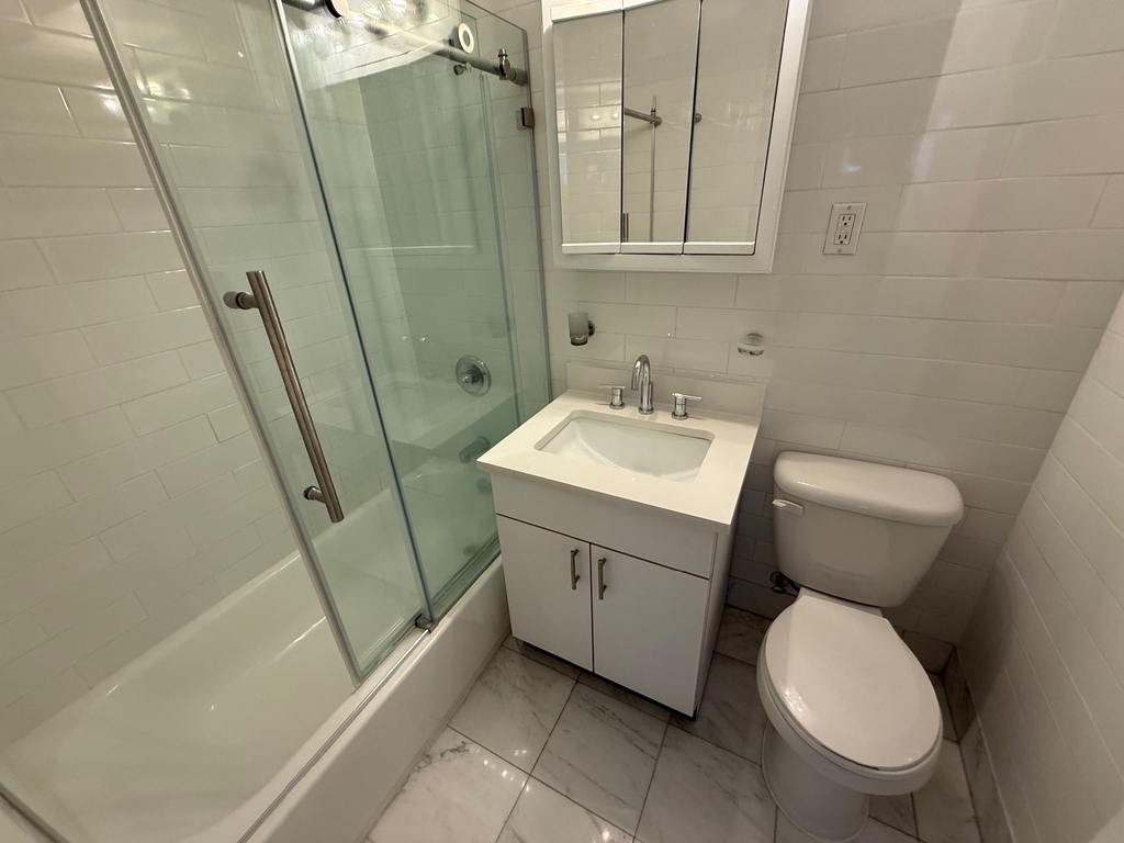 405 East 56th Street - Photo 11