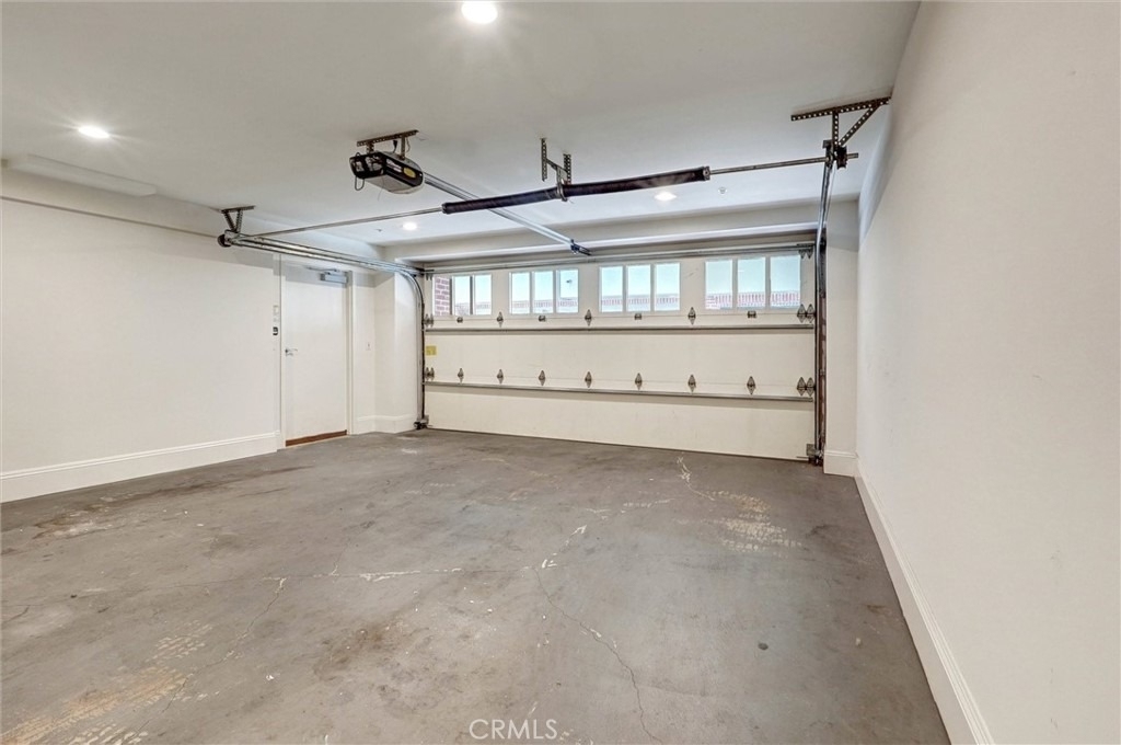 2323 S Beverly Glen - Photo 33