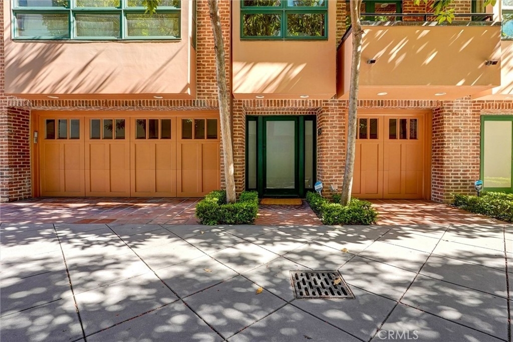 2323 S Beverly Glen - Photo 2