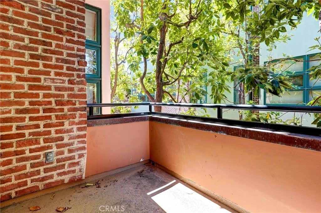 2323 S Beverly Glen - Photo 8