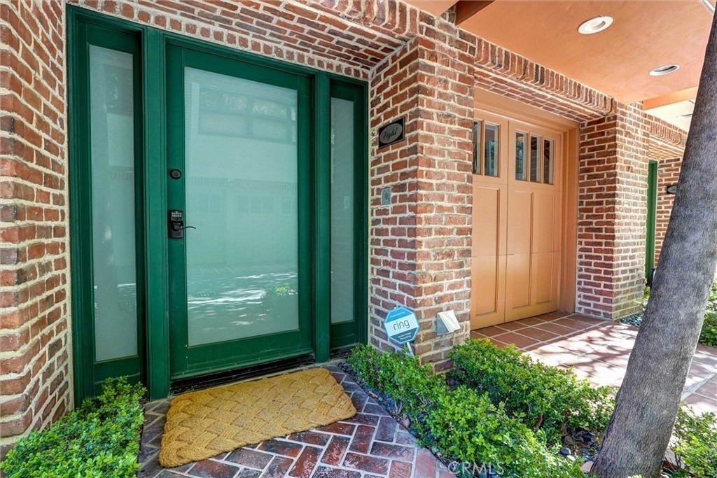 2323 S Beverly Glen - Photo 3