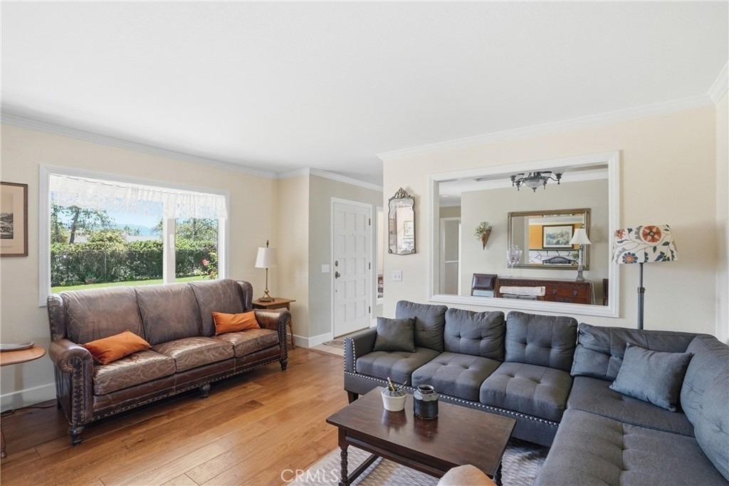 2611 Janin Way - Photo 7