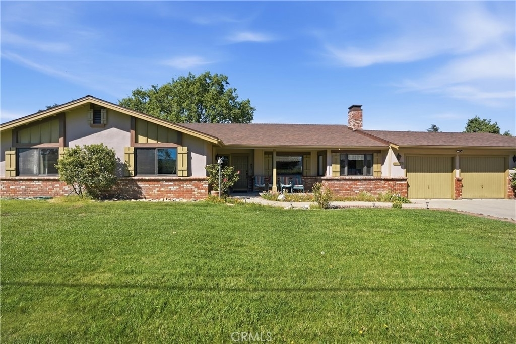 2611 Janin Way - Photo 0