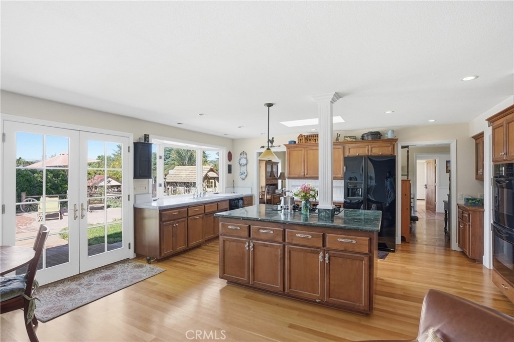 2611 Janin Way - Photo 15