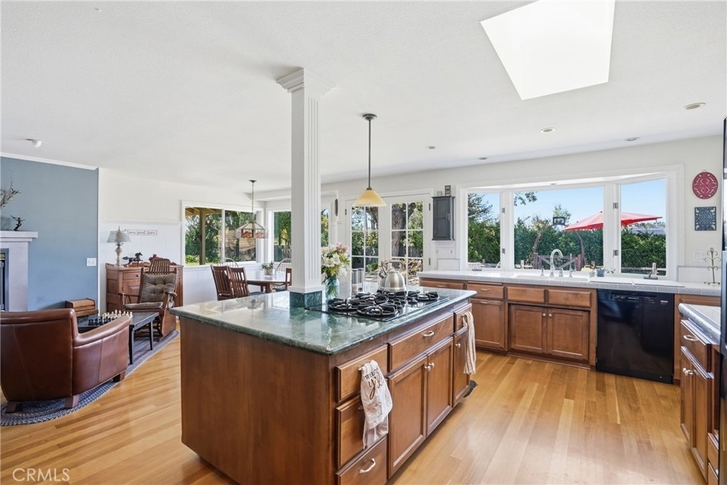 2611 Janin Way - Photo 10