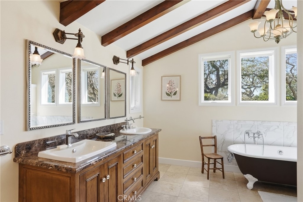 2611 Janin Way - Photo 35