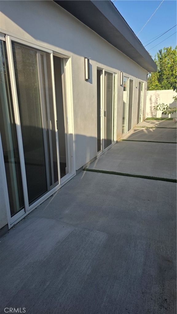 22730 Mariano Street - Photo 6