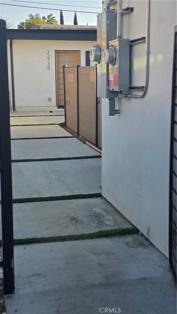 22730 Mariano Street - Photo 3