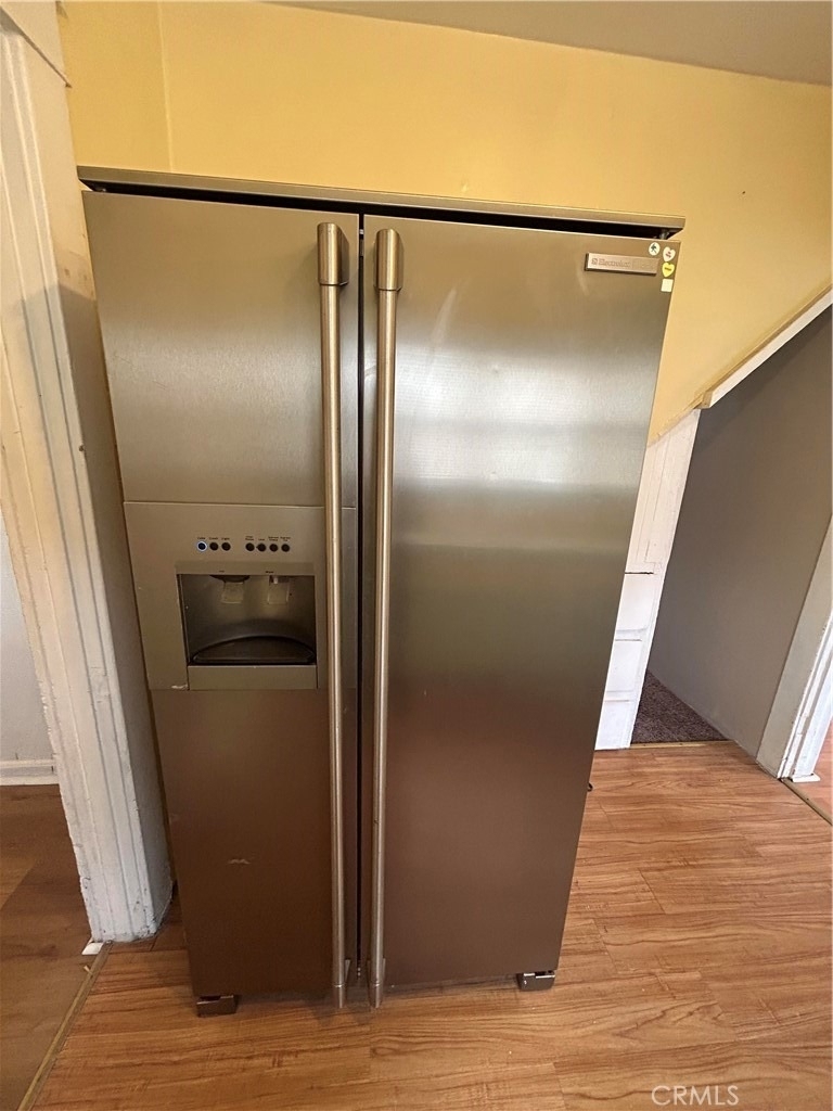 384 W 15th St - Photo 7