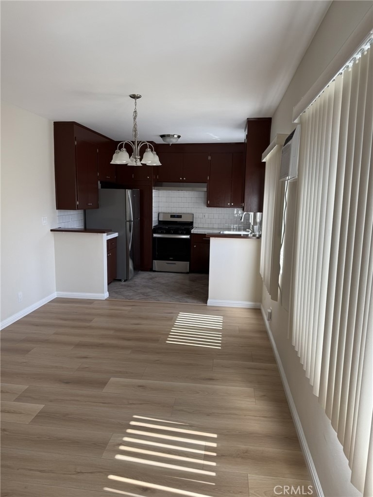 1626 N Kingsley - Photo 3