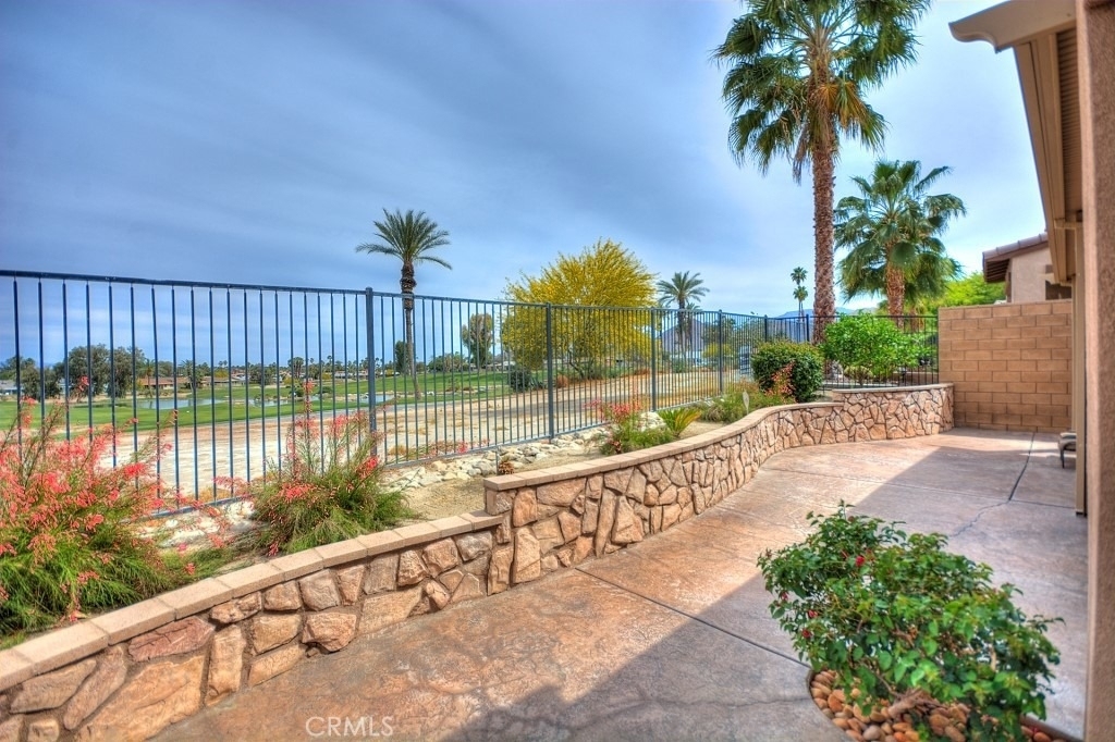 77183 California Drive - Photo 26