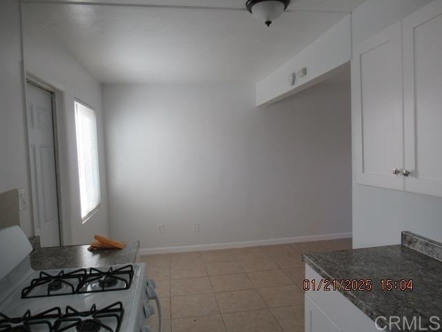 580 Glover Avenue - Photo 4
