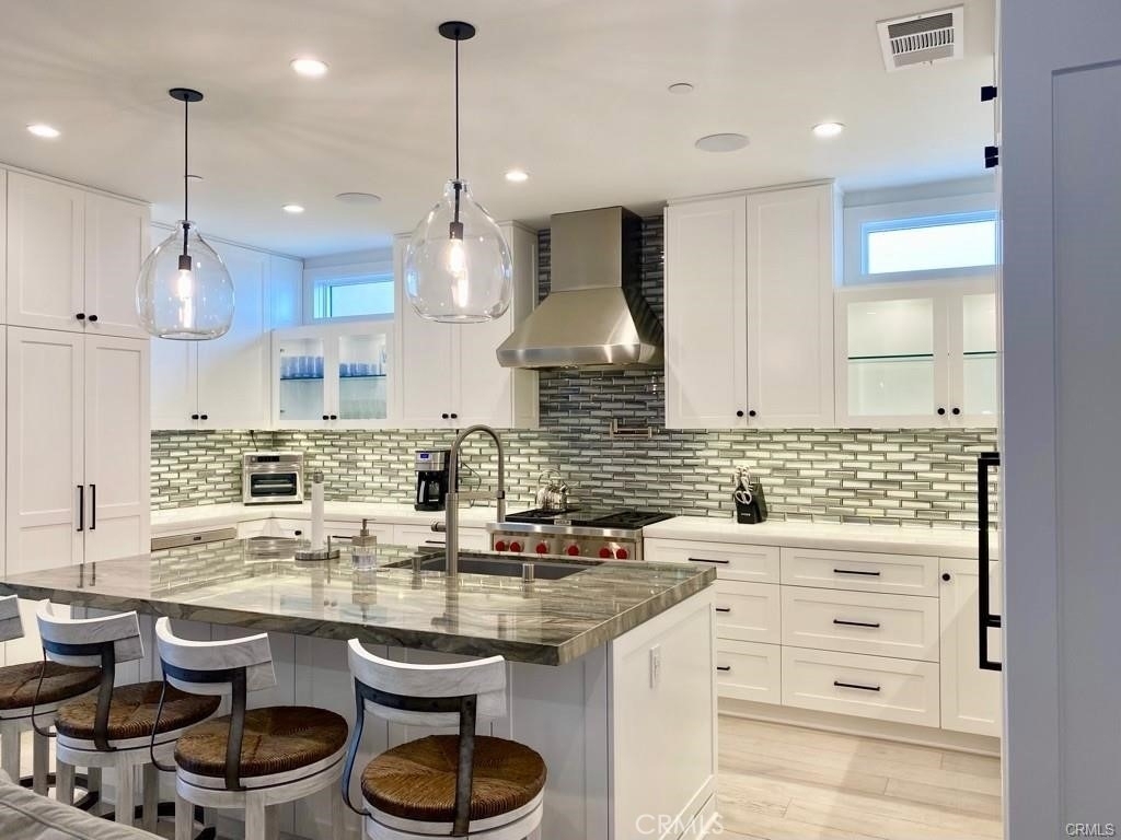 203 Sapphire - Photo 7