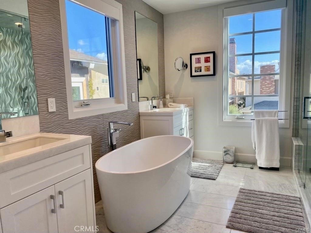 203 Sapphire - Photo 11