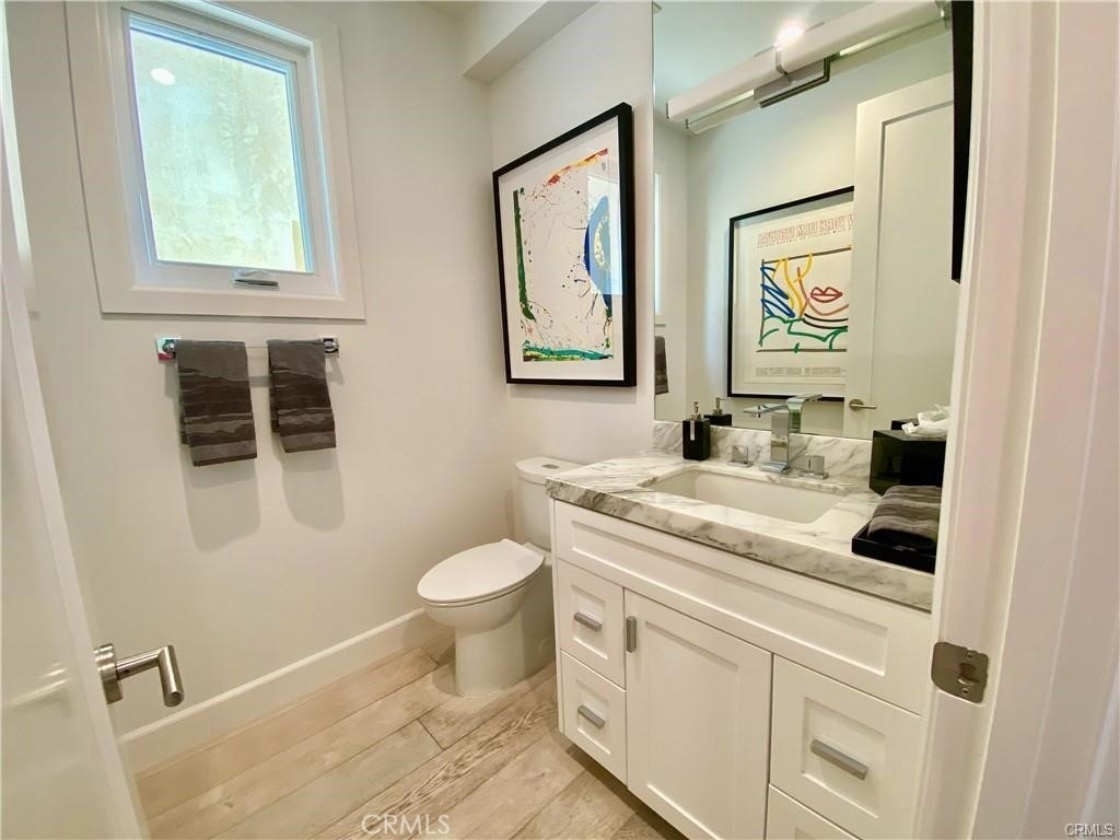203 Sapphire - Photo 16