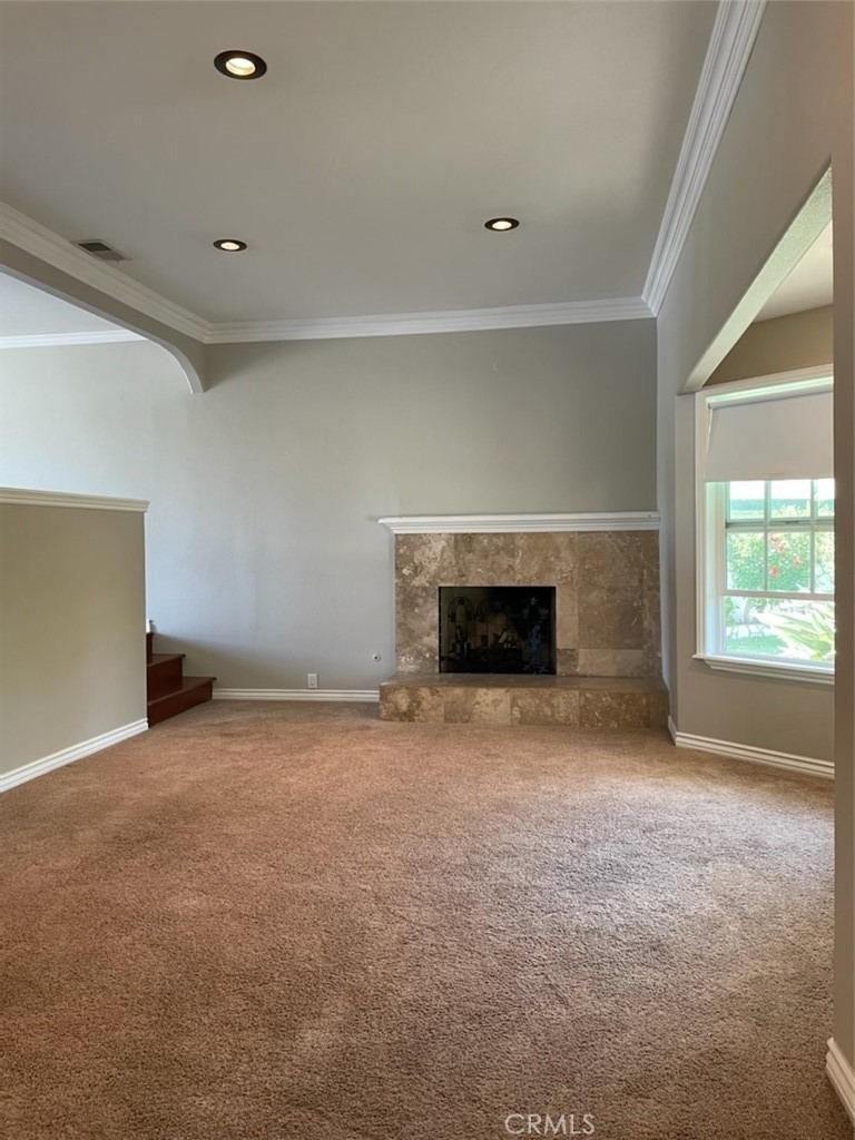 1049 Evergreen Court - Photo 2