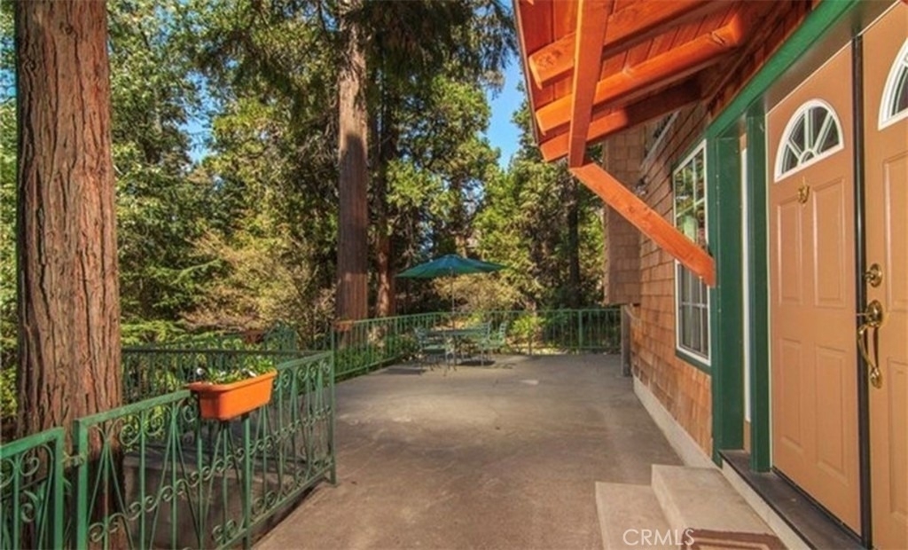 359 Kuffel Canyon - Photo 10