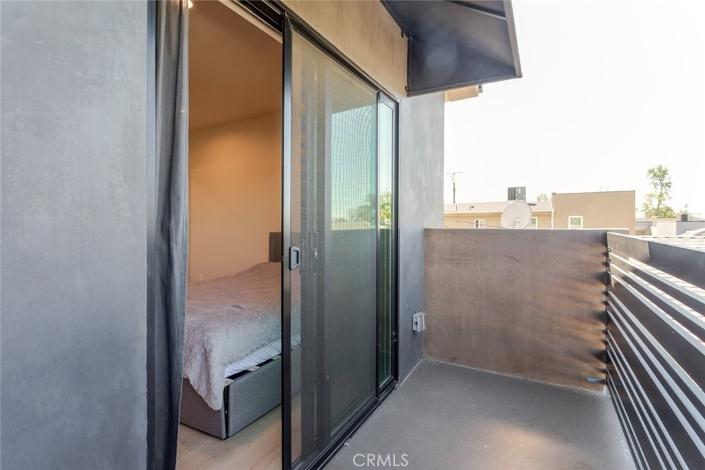 8252 Morse Avenue - Photo 28