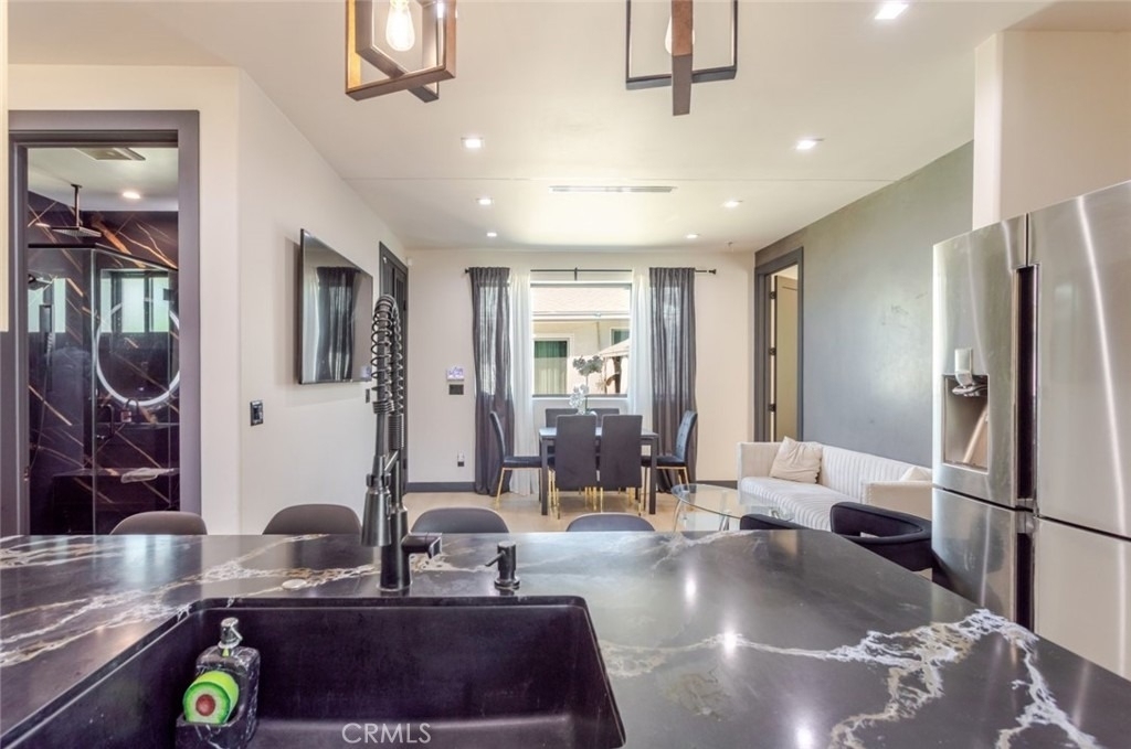 8252 Morse Avenue - Photo 13