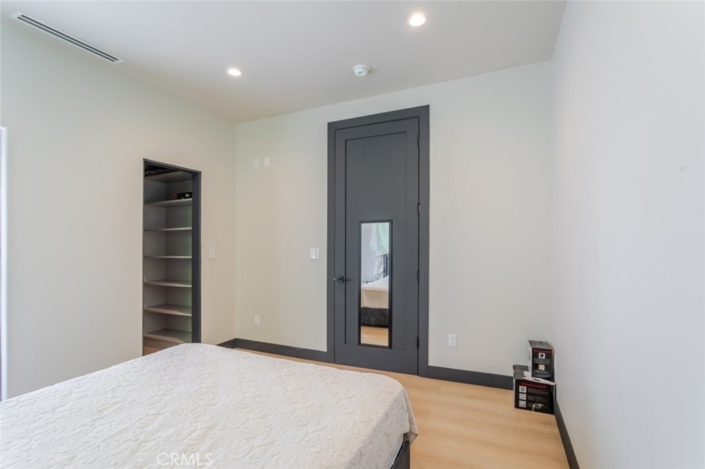 8252 Morse Avenue - Photo 21