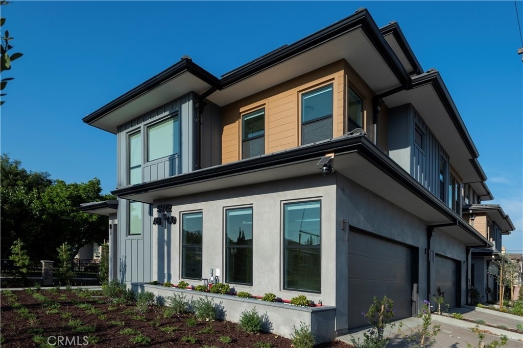5922 Encinita - Photo 0