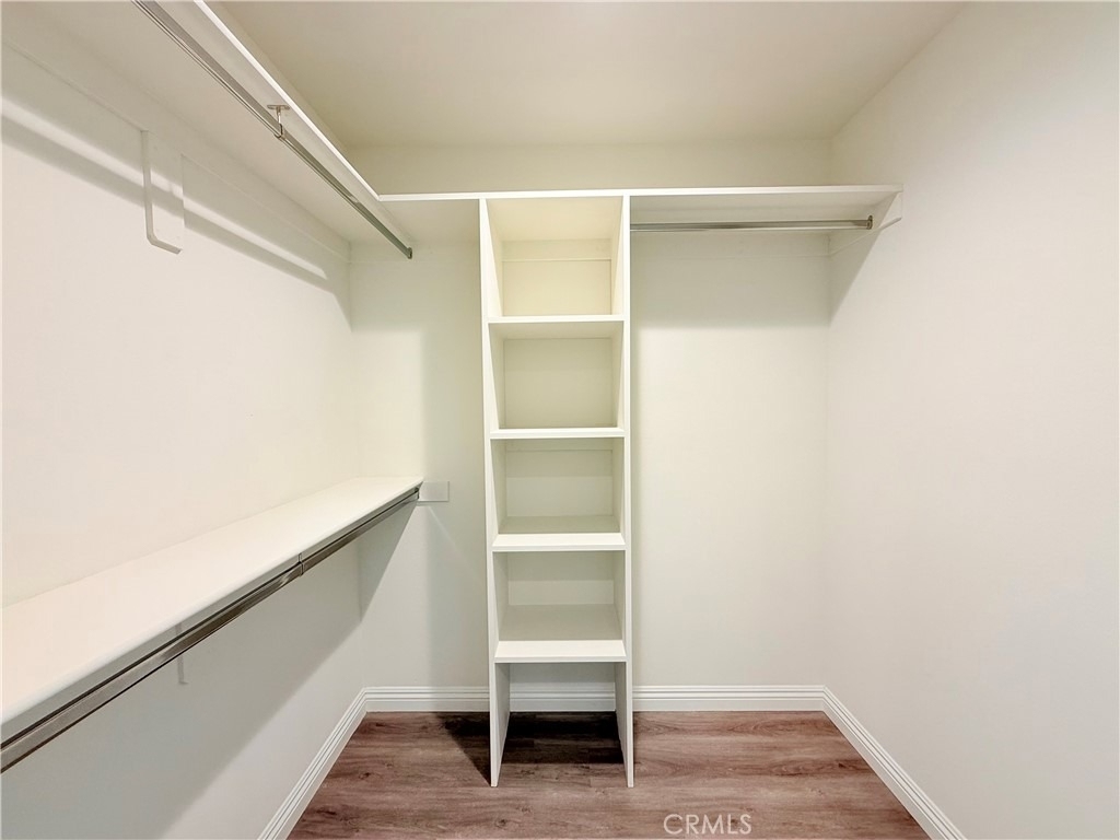 419 N Chandler Avenue - Photo 9