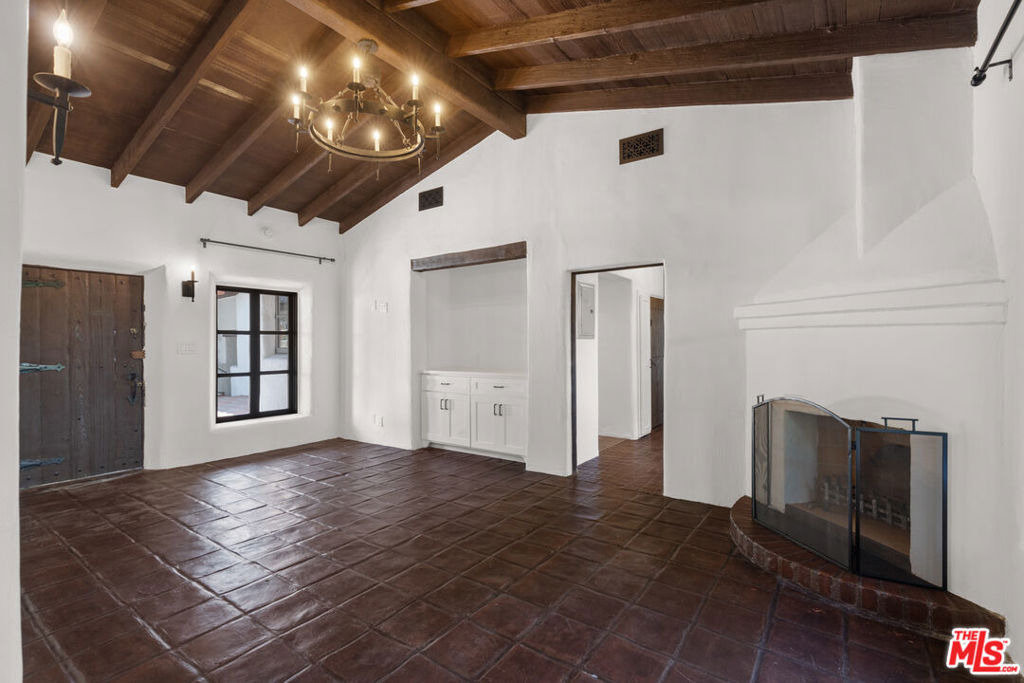 1300 N Harper Avenue - Photo 11