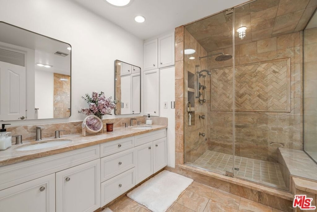 9023 Alto Cedro Drive - Photo 26