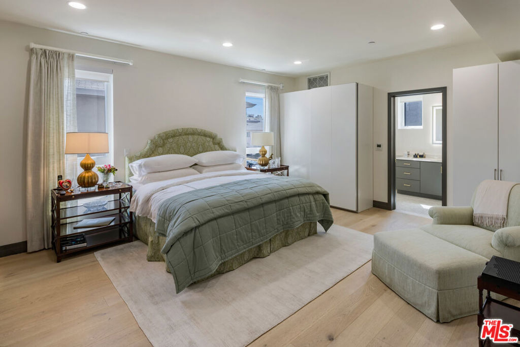 118 N Orlando Avenue - Photo 9