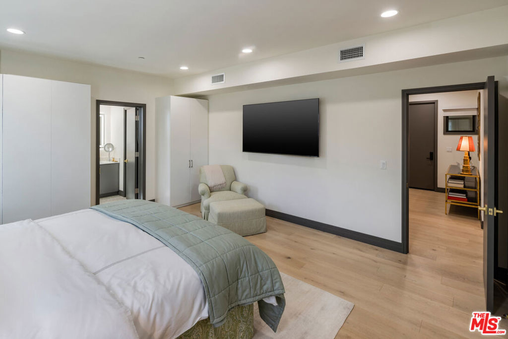 118 N Orlando Avenue - Photo 13