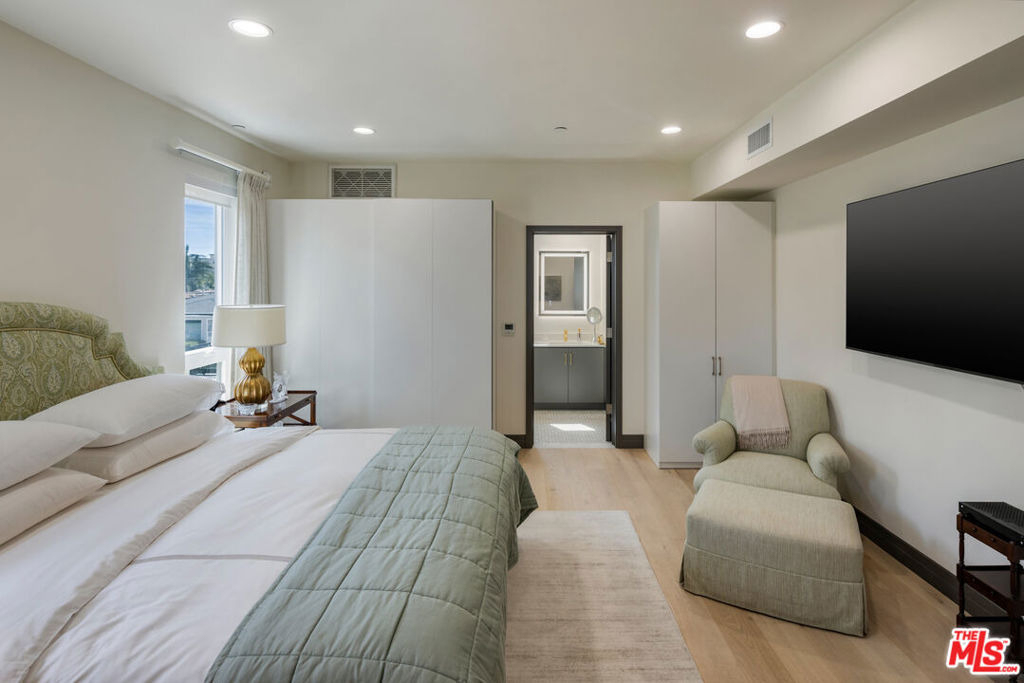 118 N Orlando Avenue - Photo 8