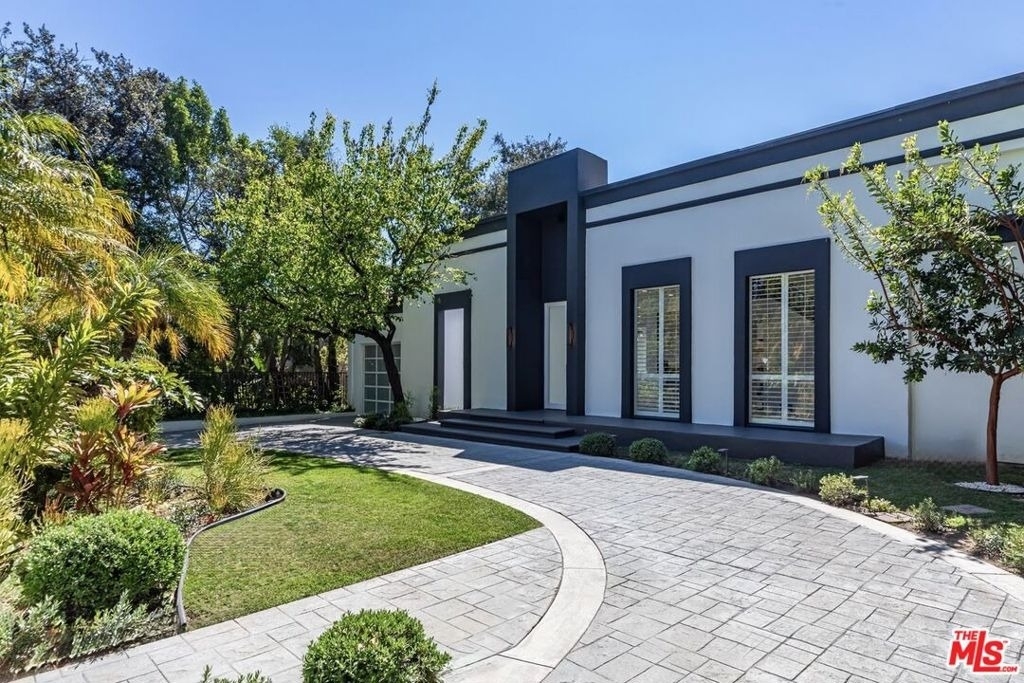 703 N Maple Drive - Photo 35