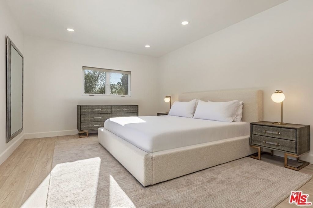 703 N Maple Drive - Photo 29