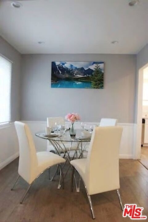 8719 Yorktown Avenue - Photo 5