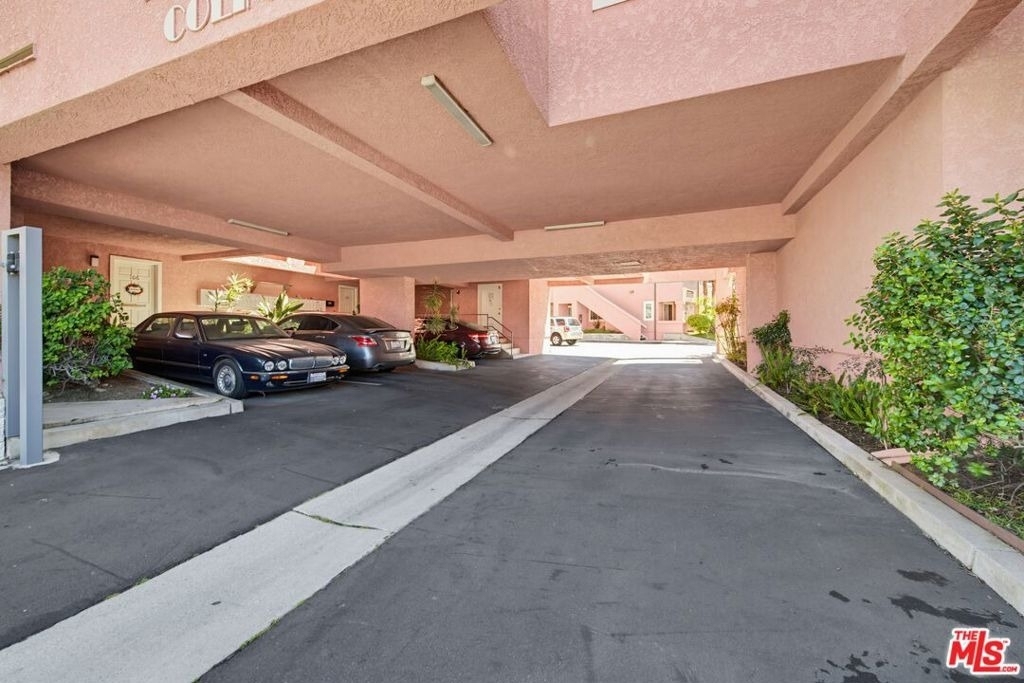 4810 S La Brea Avenue - Photo 22