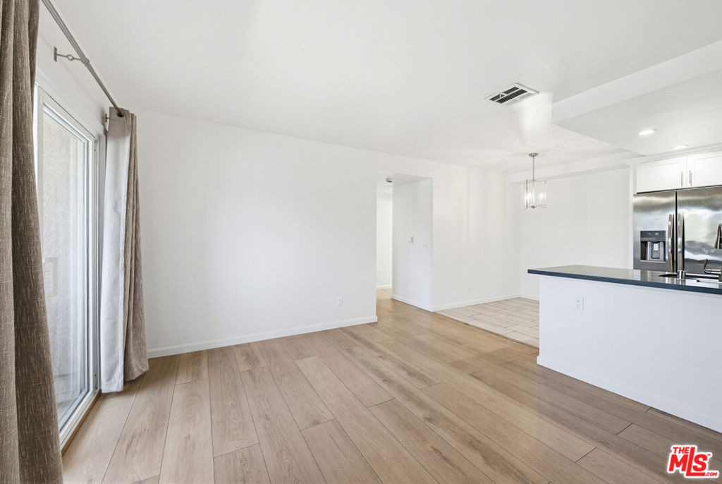 4810 S La Brea Avenue - Photo 4