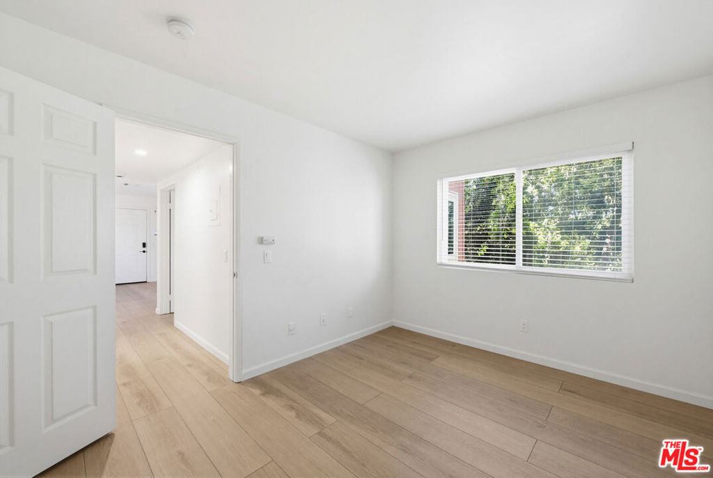 4810 S La Brea Avenue - Photo 19